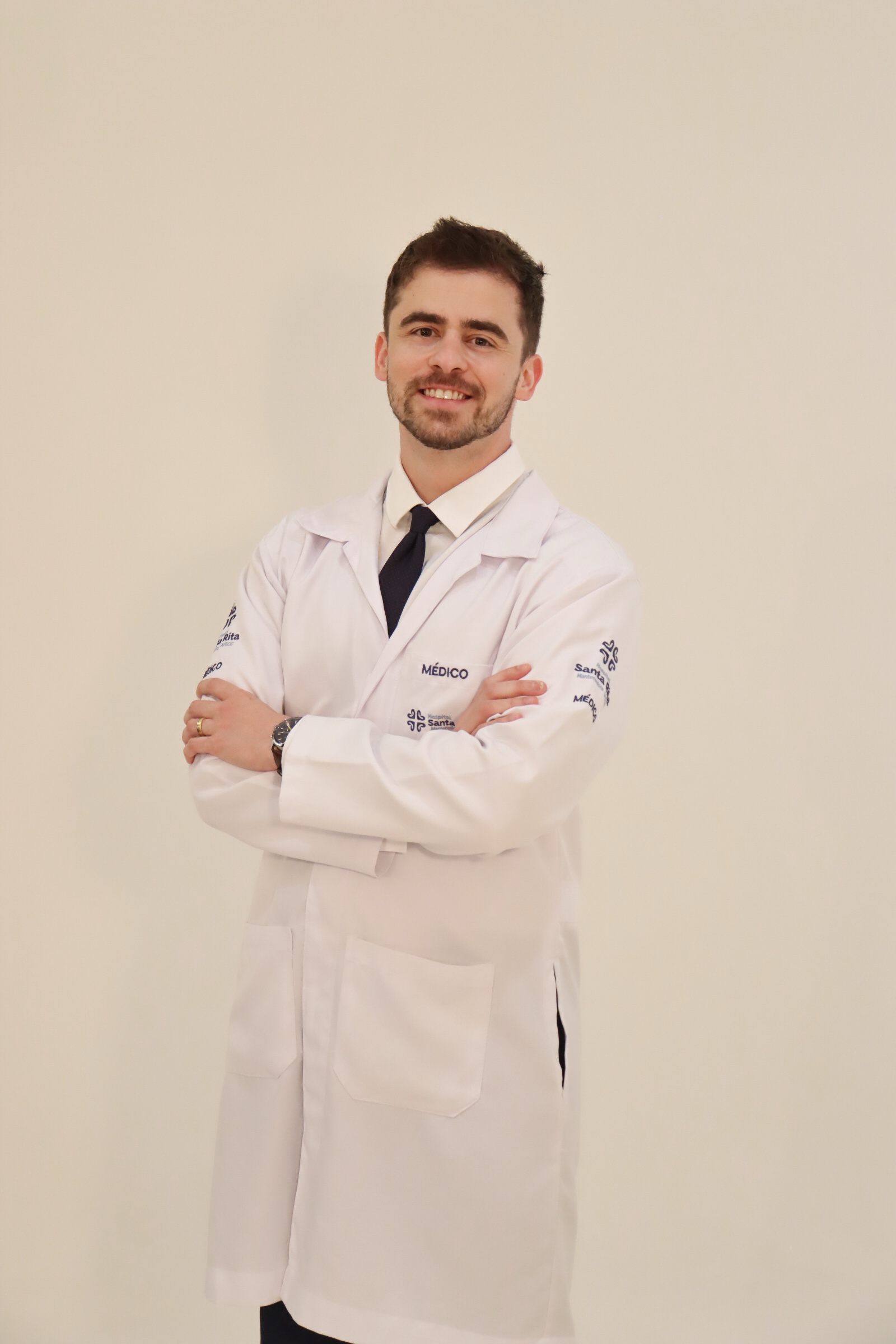 Dr. Guilherme Crespo — tratamento cirúrgico da endometriose em Niterói - RJ